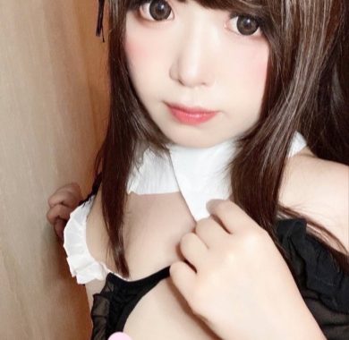 🇯🇵 陽菜乃 ひなの